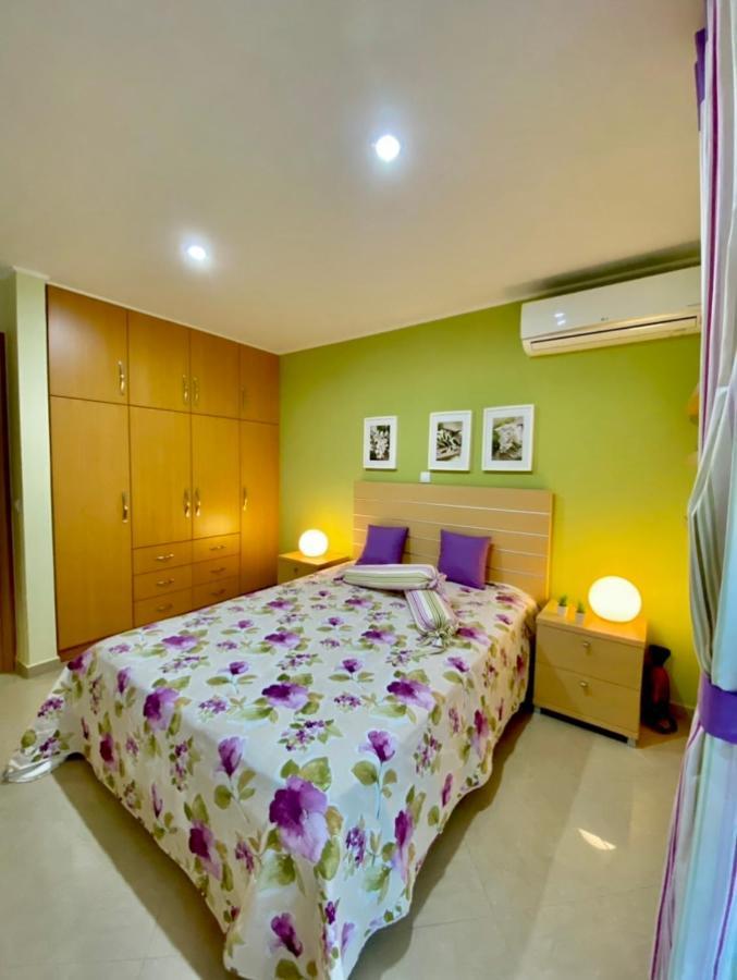 Airport Tk Luxury Home Artemida  Exterior foto